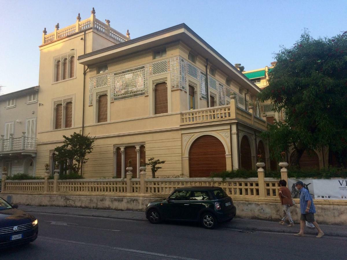 Casalella Villa Viareggio Exterior foto